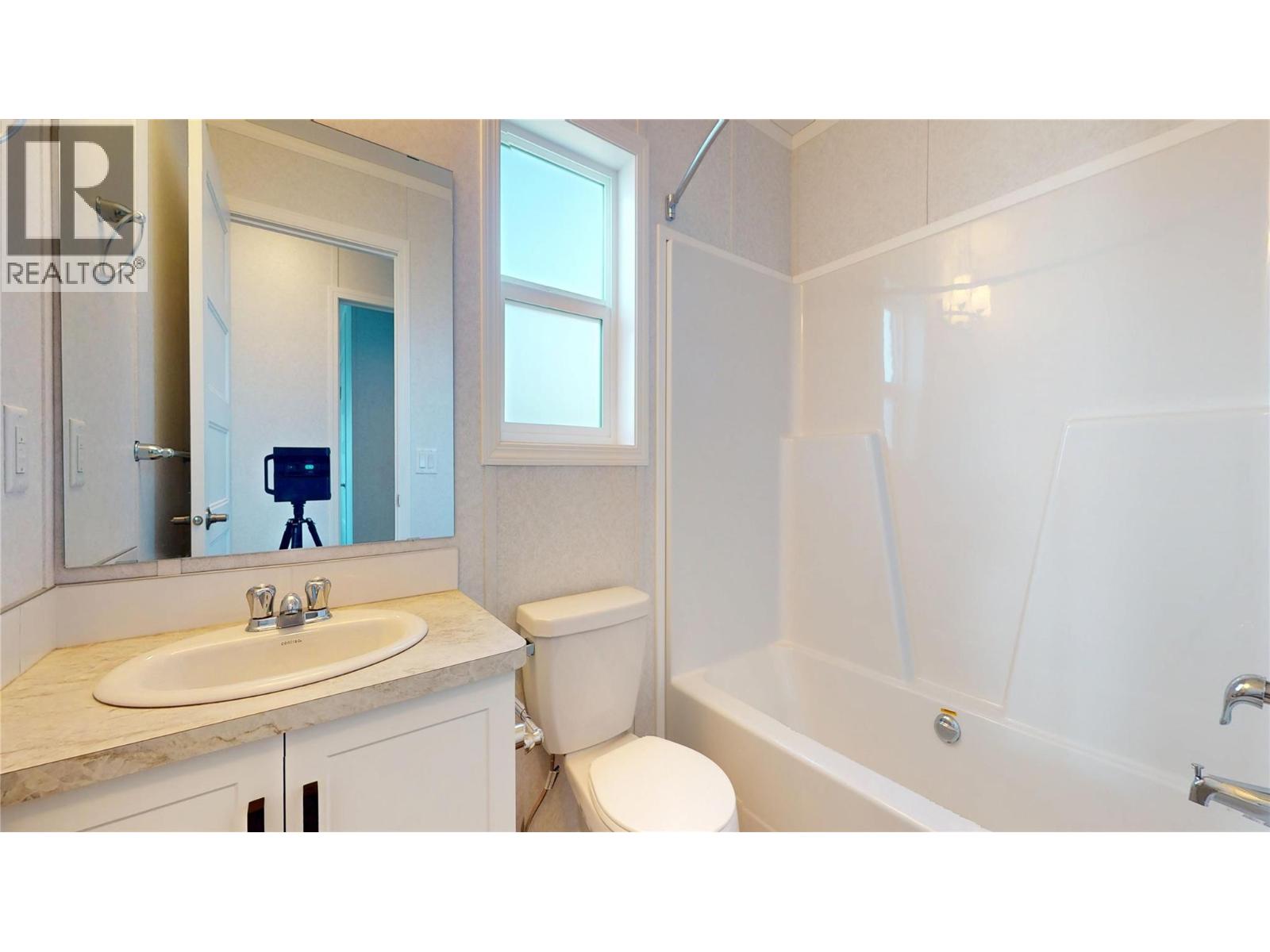 533 STEEPLEVIEW AVENUE NW - 21