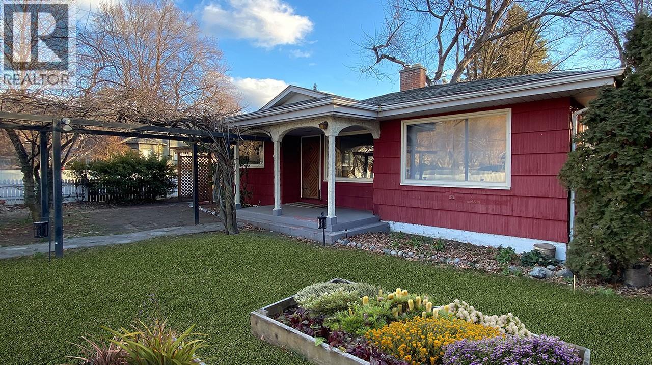 284 Robinson Avenue, Naramata