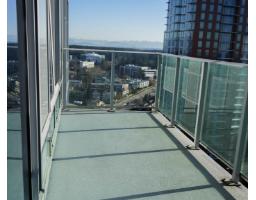 2710 13655 Fraser Highway, Surrey, BC V3T0P8 Photo 9