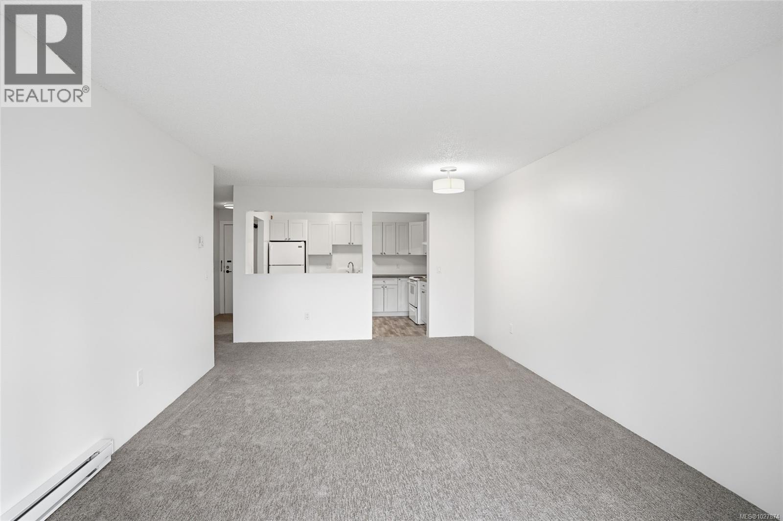 202 3108 Barons Rd, Nanaimo