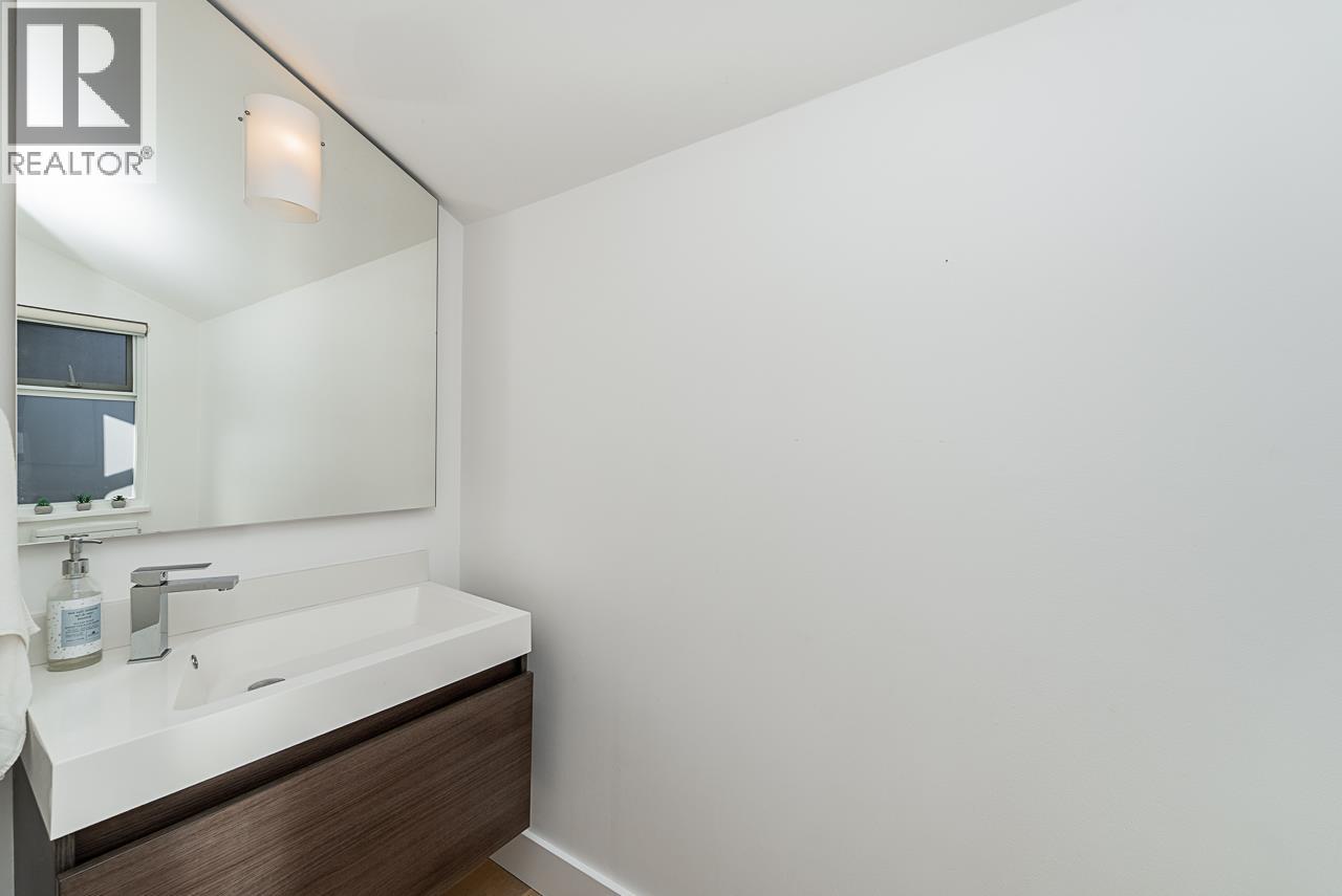 3988 PARKWAY DRIVE, Vancouver