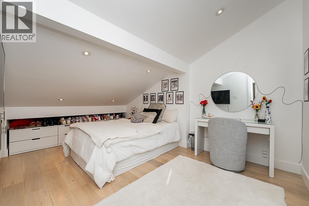 3988 PARKWAY DRIVE, Vancouver