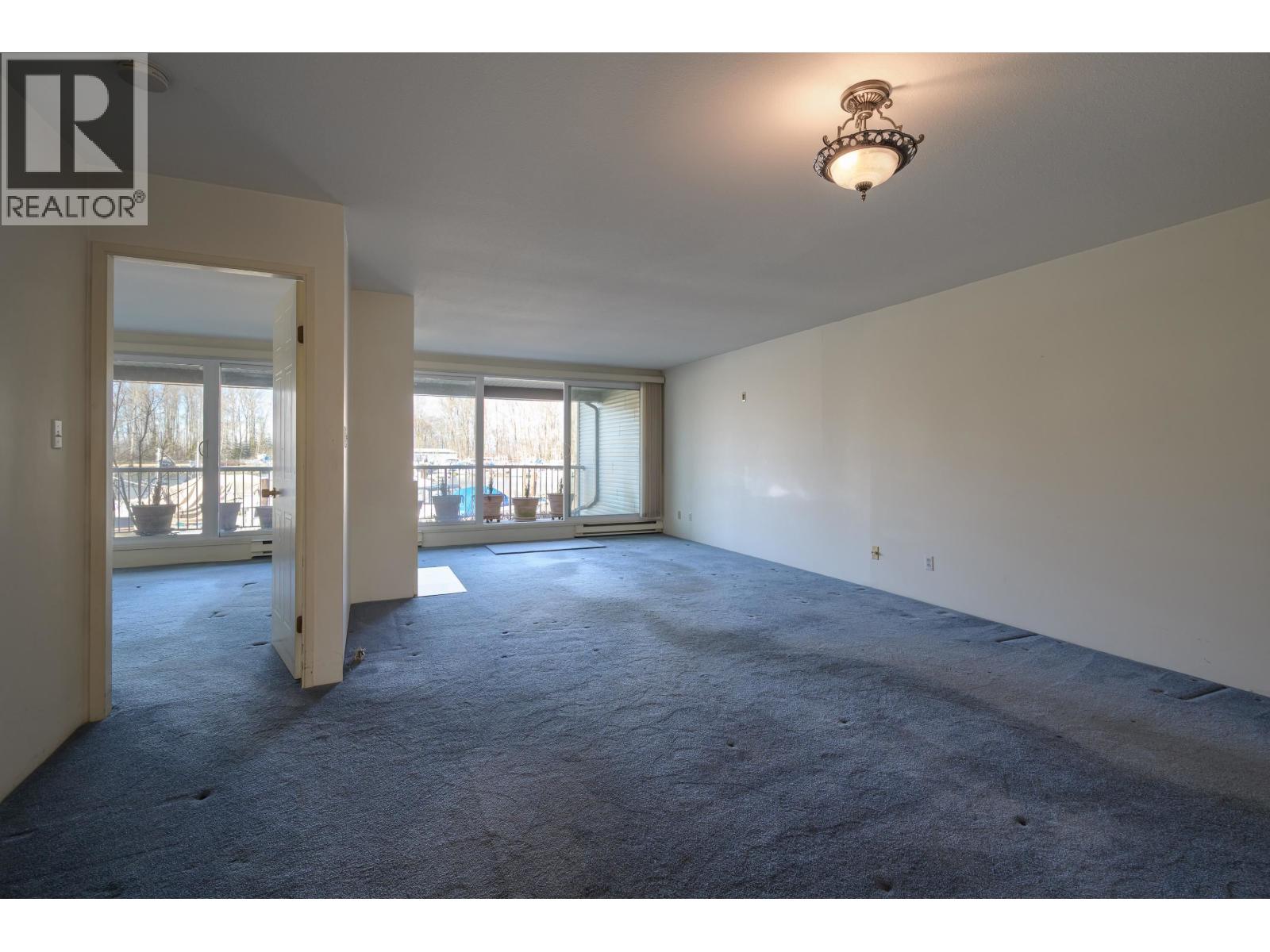 #110-4803 48 Avenue, Delta