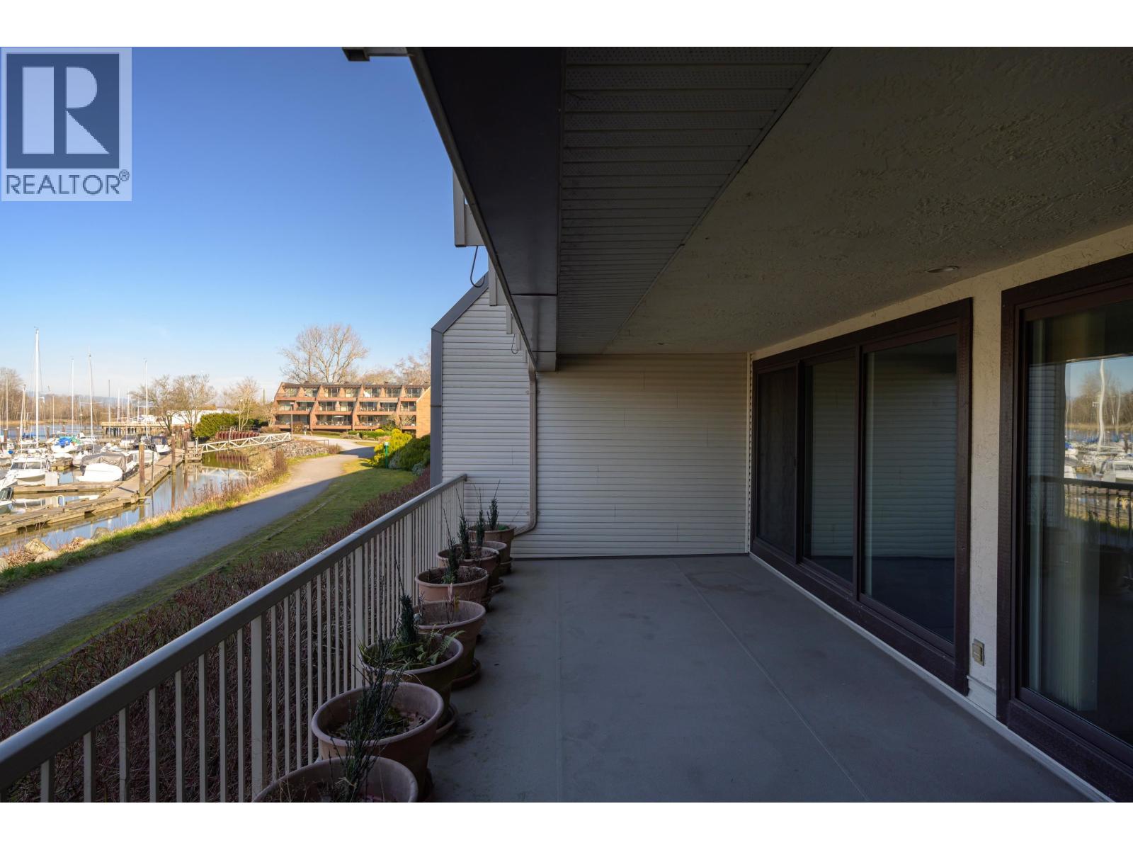 #110-4803 48 Avenue, Delta