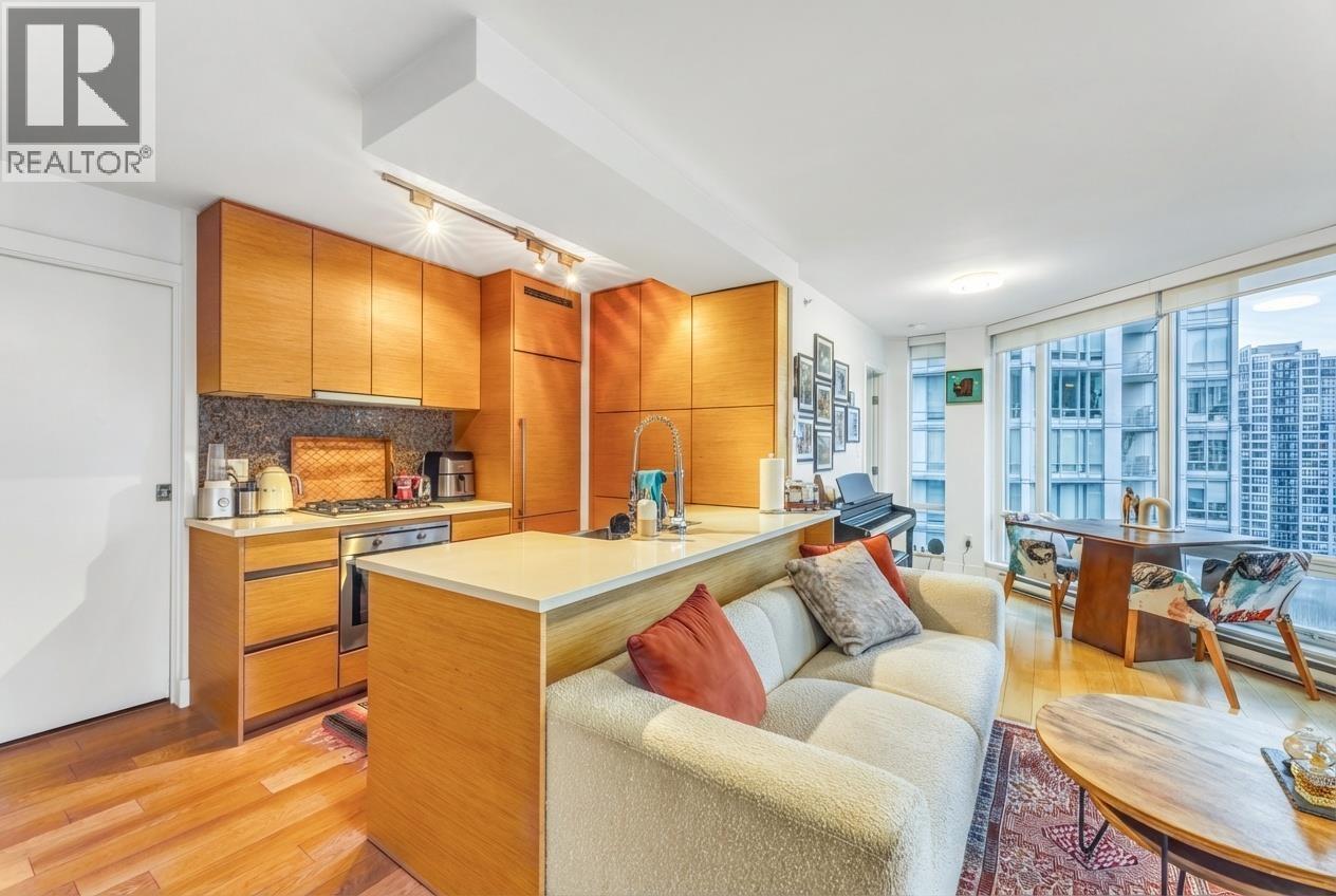 1901 565 SMITHE STREET, Vancouver