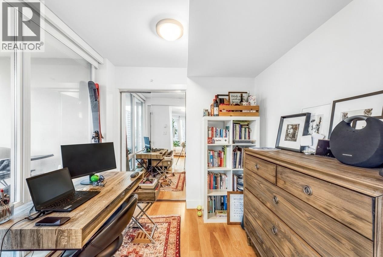 1901 565 SMITHE STREET, Vancouver