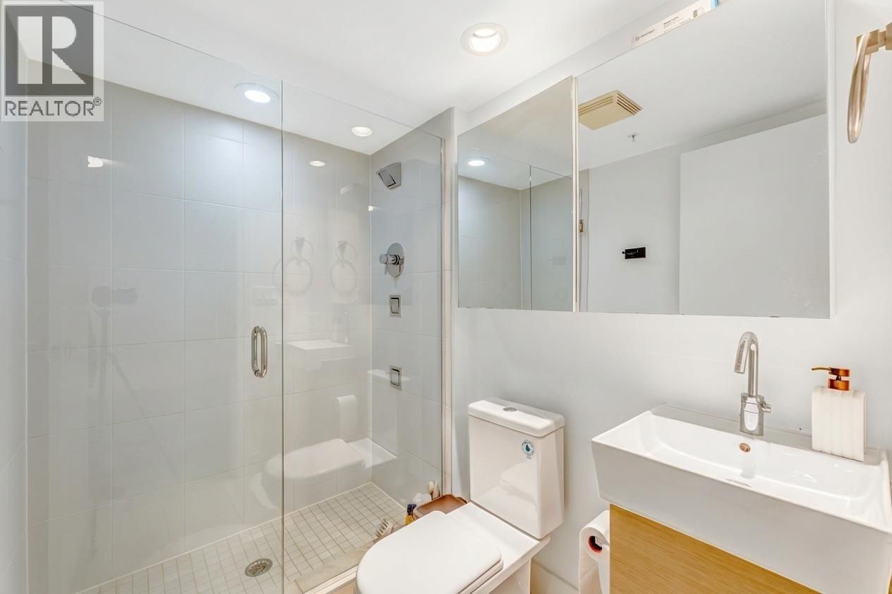 1901 565 SMITHE STREET, Vancouver