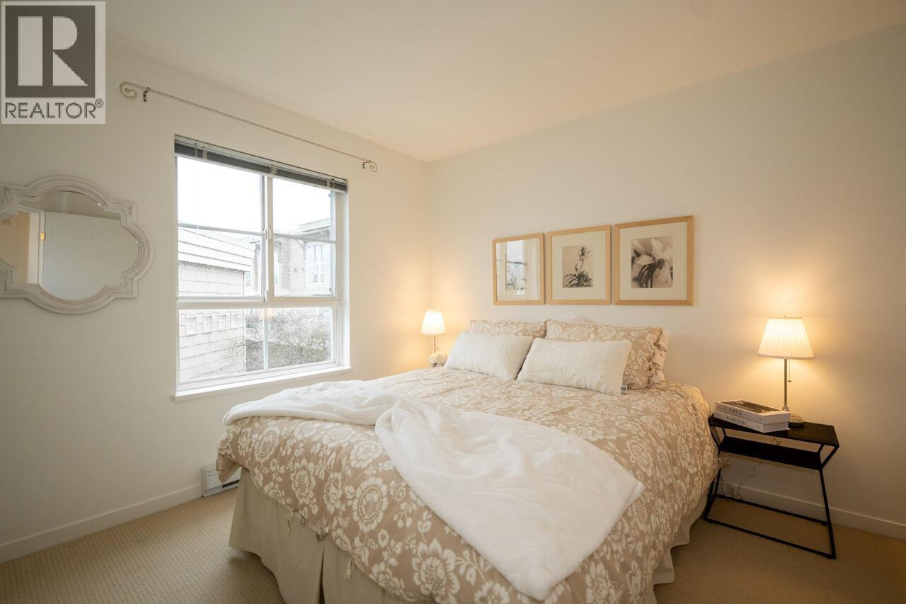 211 692 W 7TH AVENUE, Vancouver