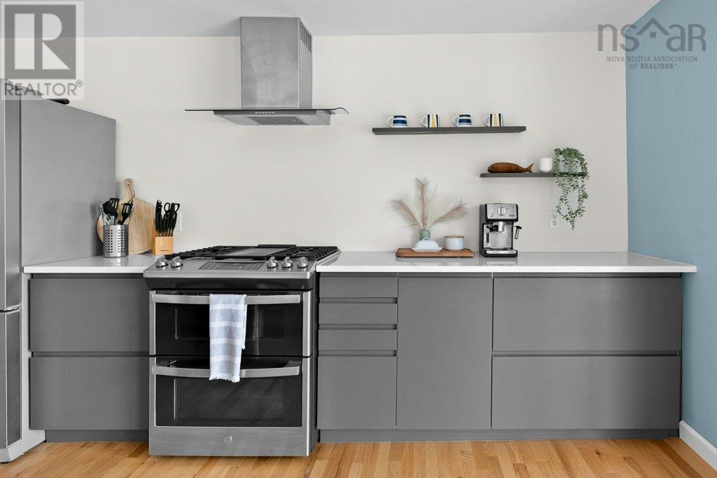 Property 20 of 50 of 170 & 166 Laura's Lane