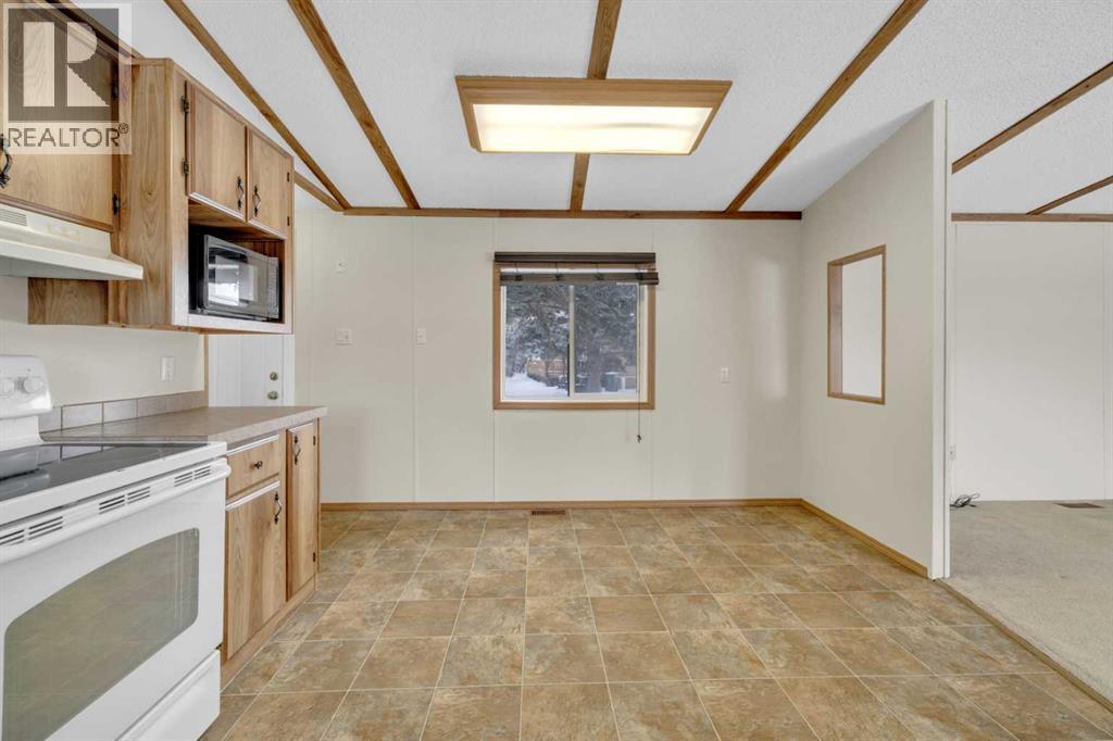 6205 54 Street, Ponoka