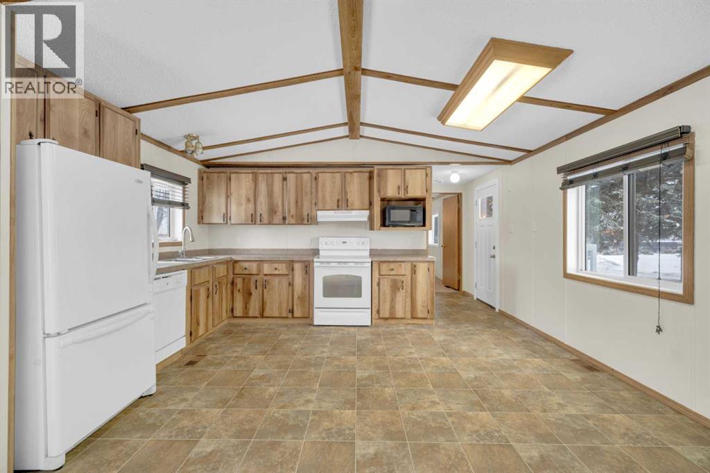 6205 54 Street, Ponoka