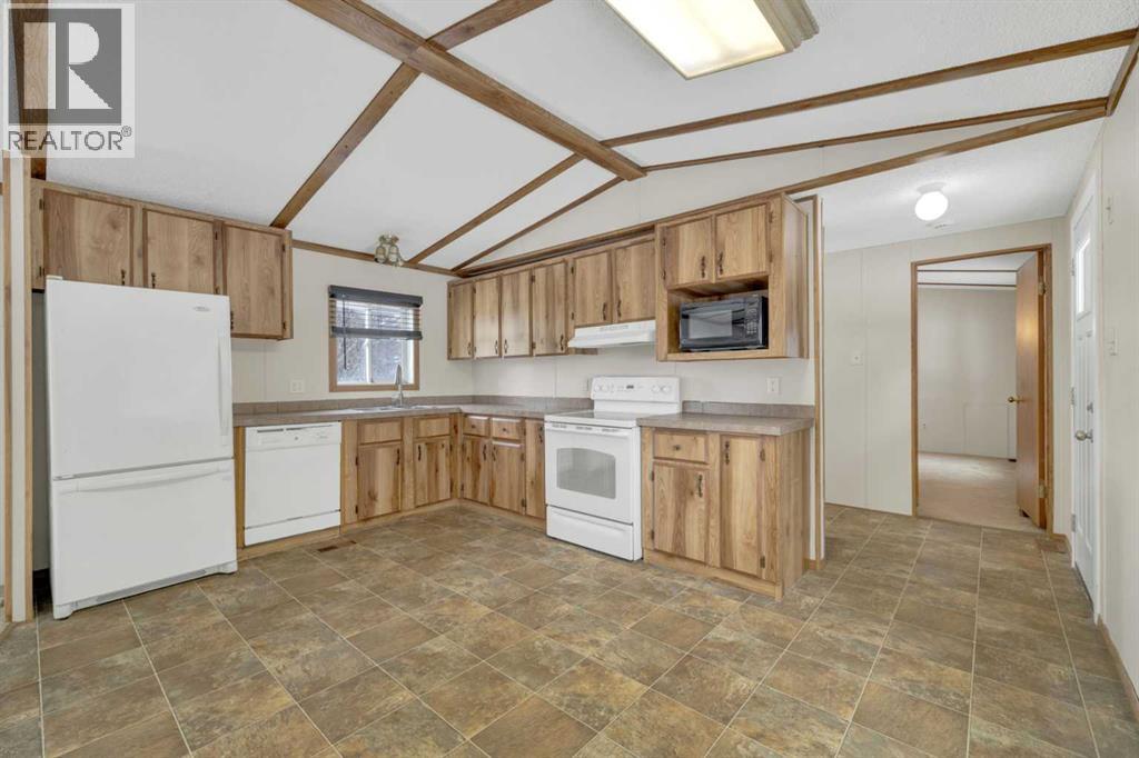 6205 54 Street, Ponoka