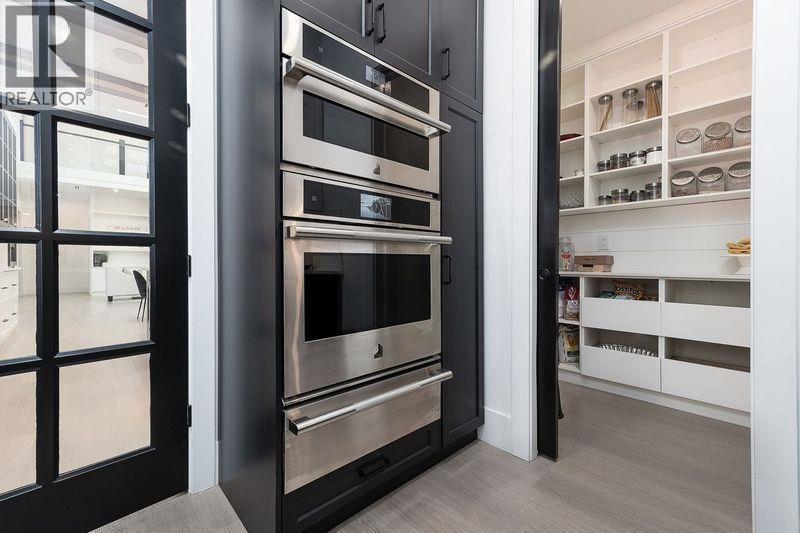 10671 CAITHCART ROAD, Richmond