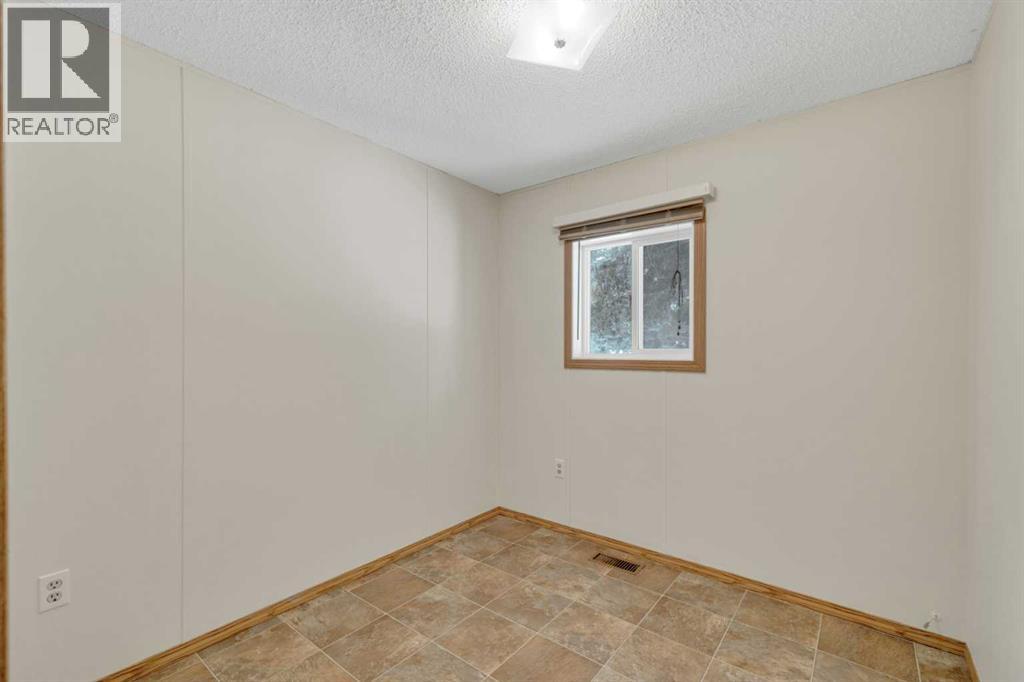 6205 54 Street, Ponoka