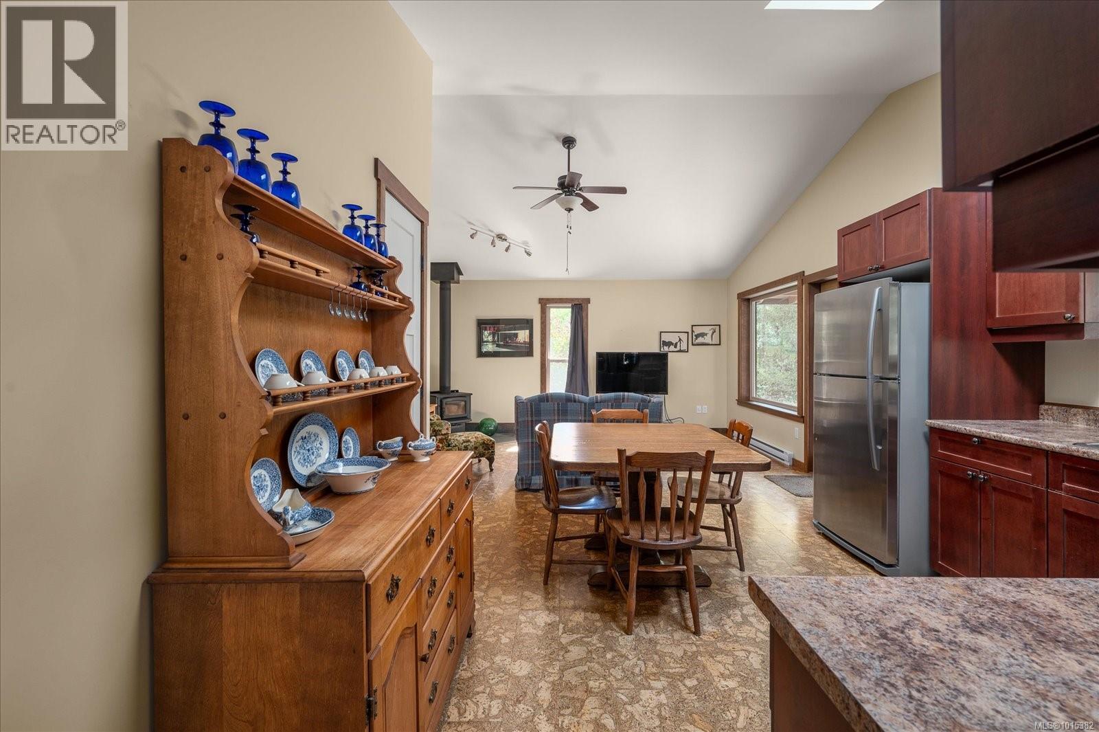 3451/ 3445 JURIET RD - 37