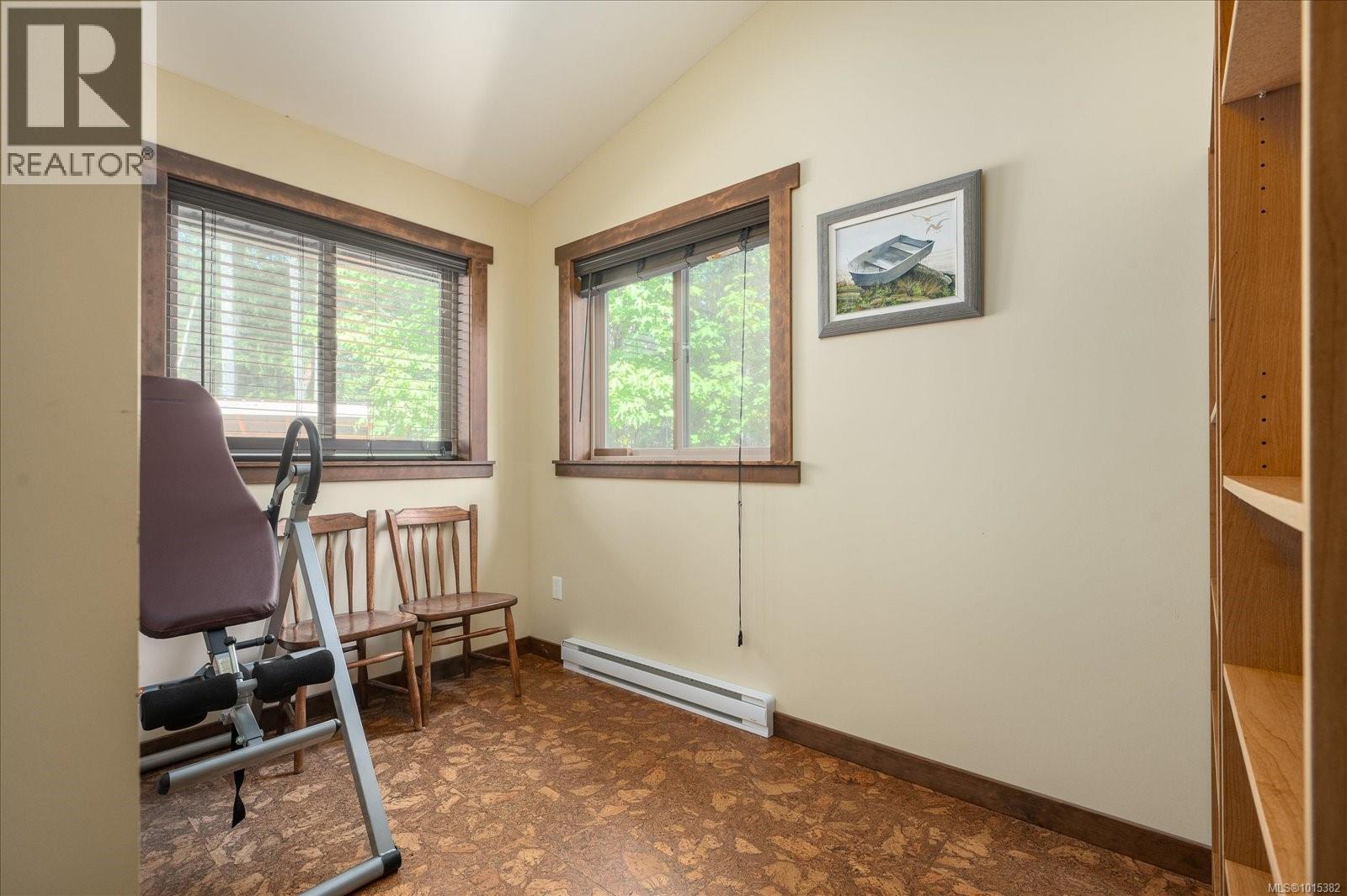 3451/ 3445 JURIET RD - 48