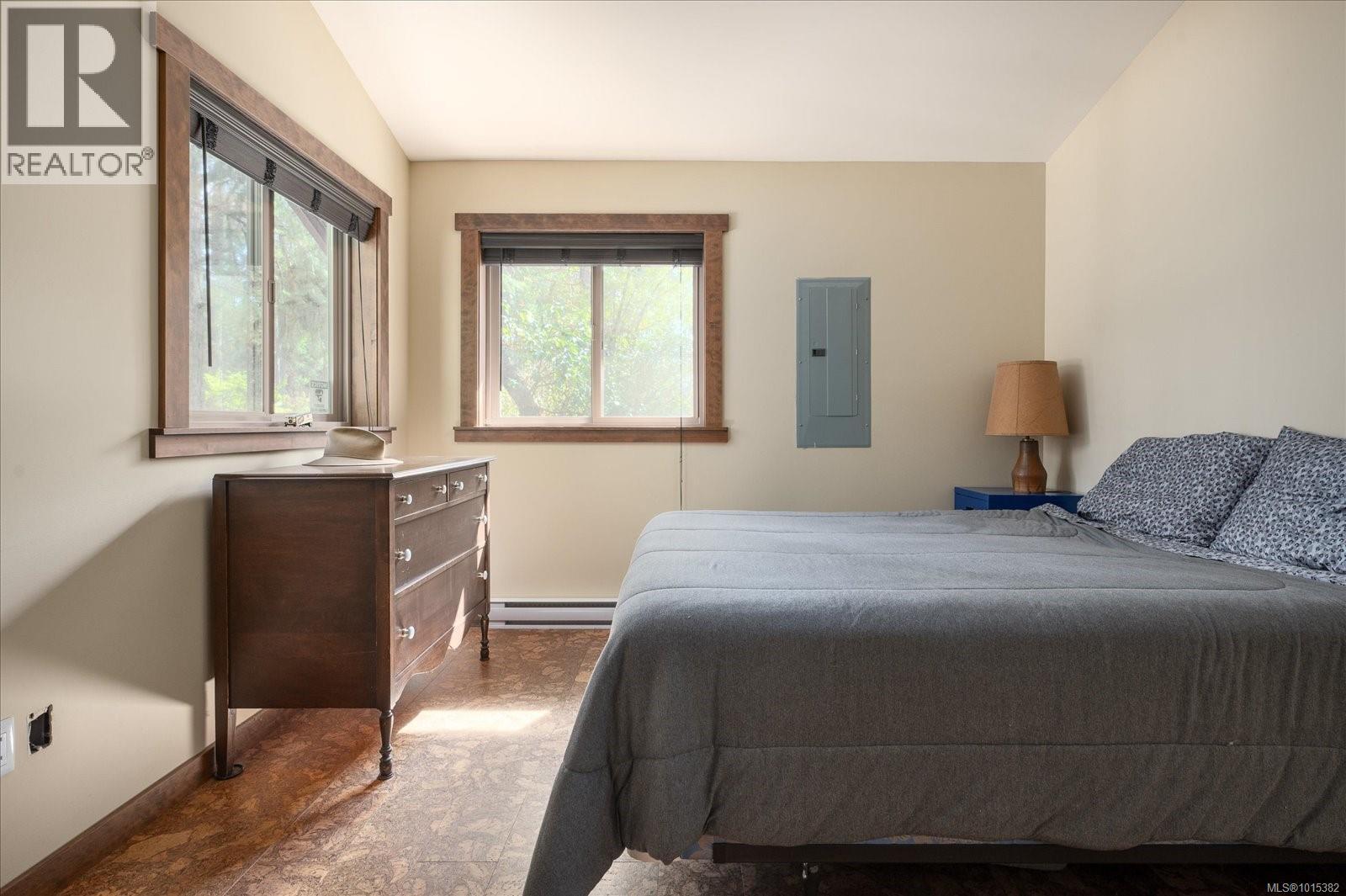 3451/ 3445 JURIET RD - 47