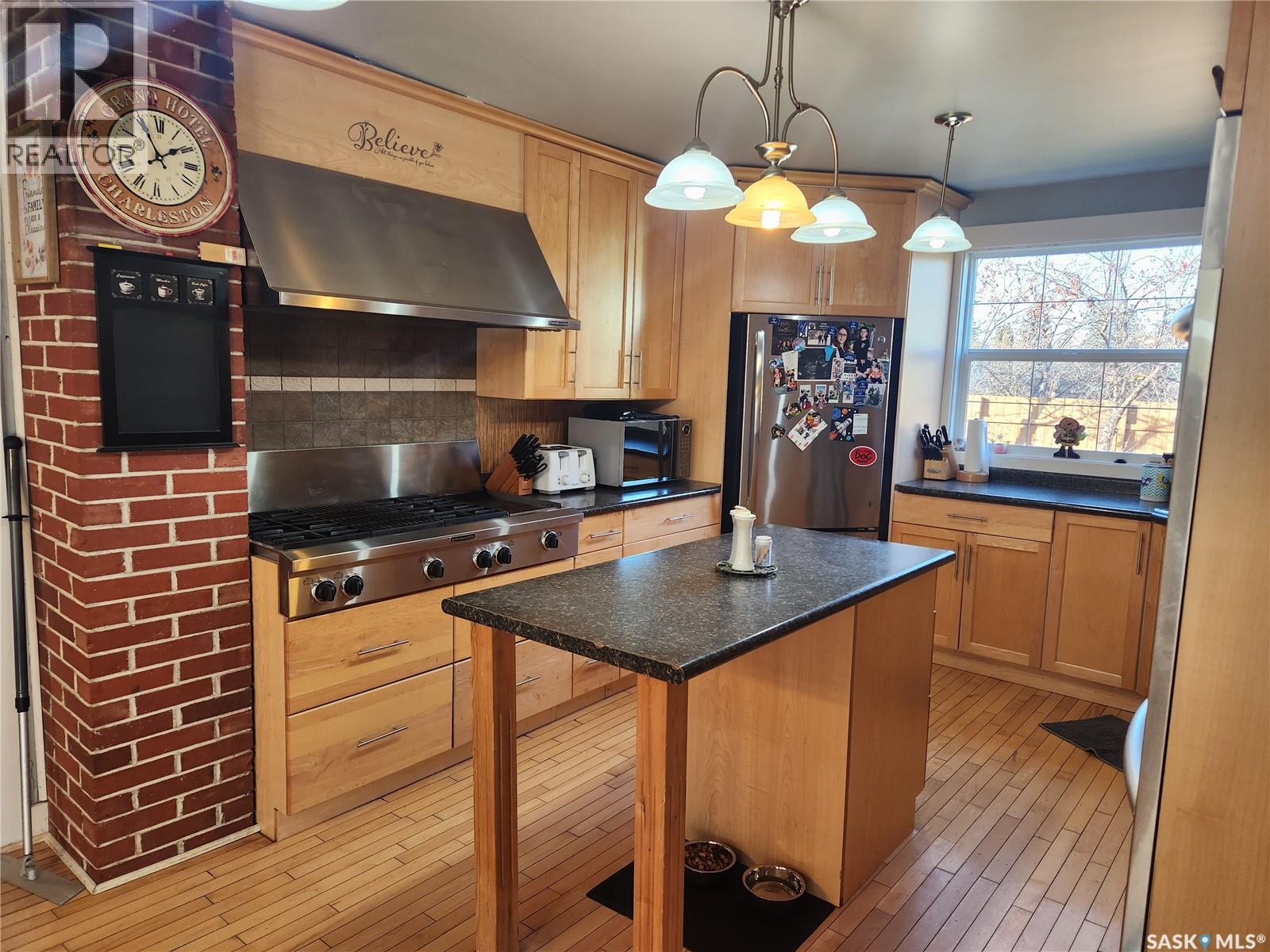 309 4TH STREET W - 13