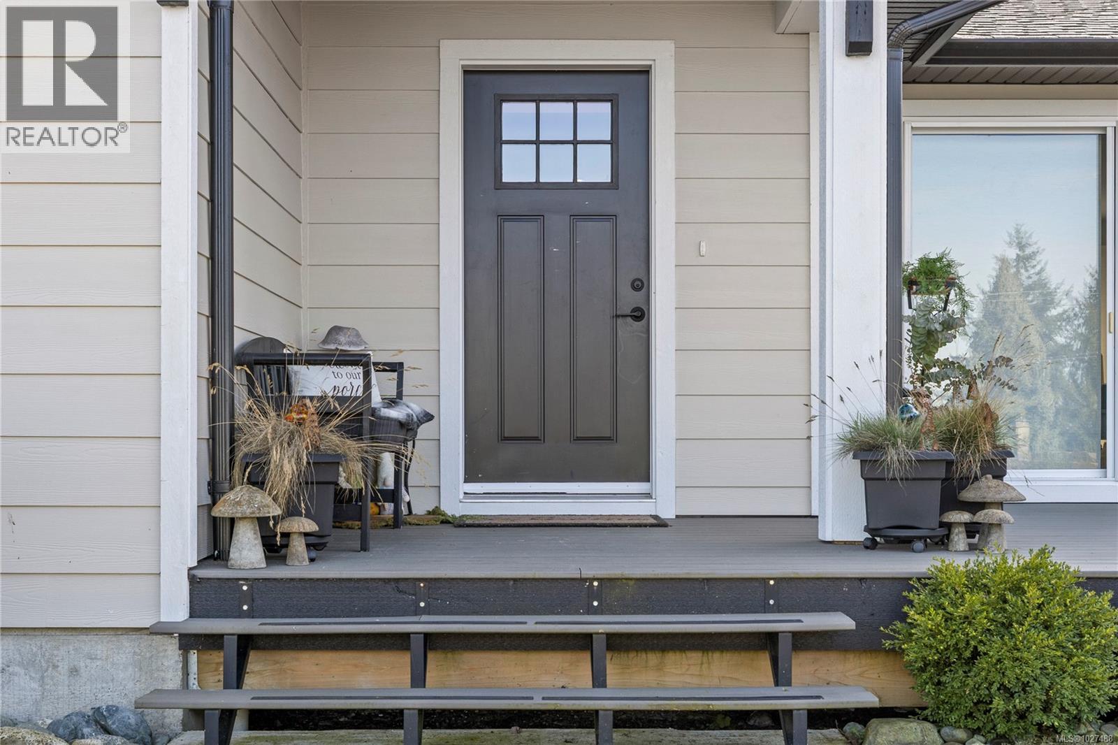 7455 Clark Cres, Lantzville