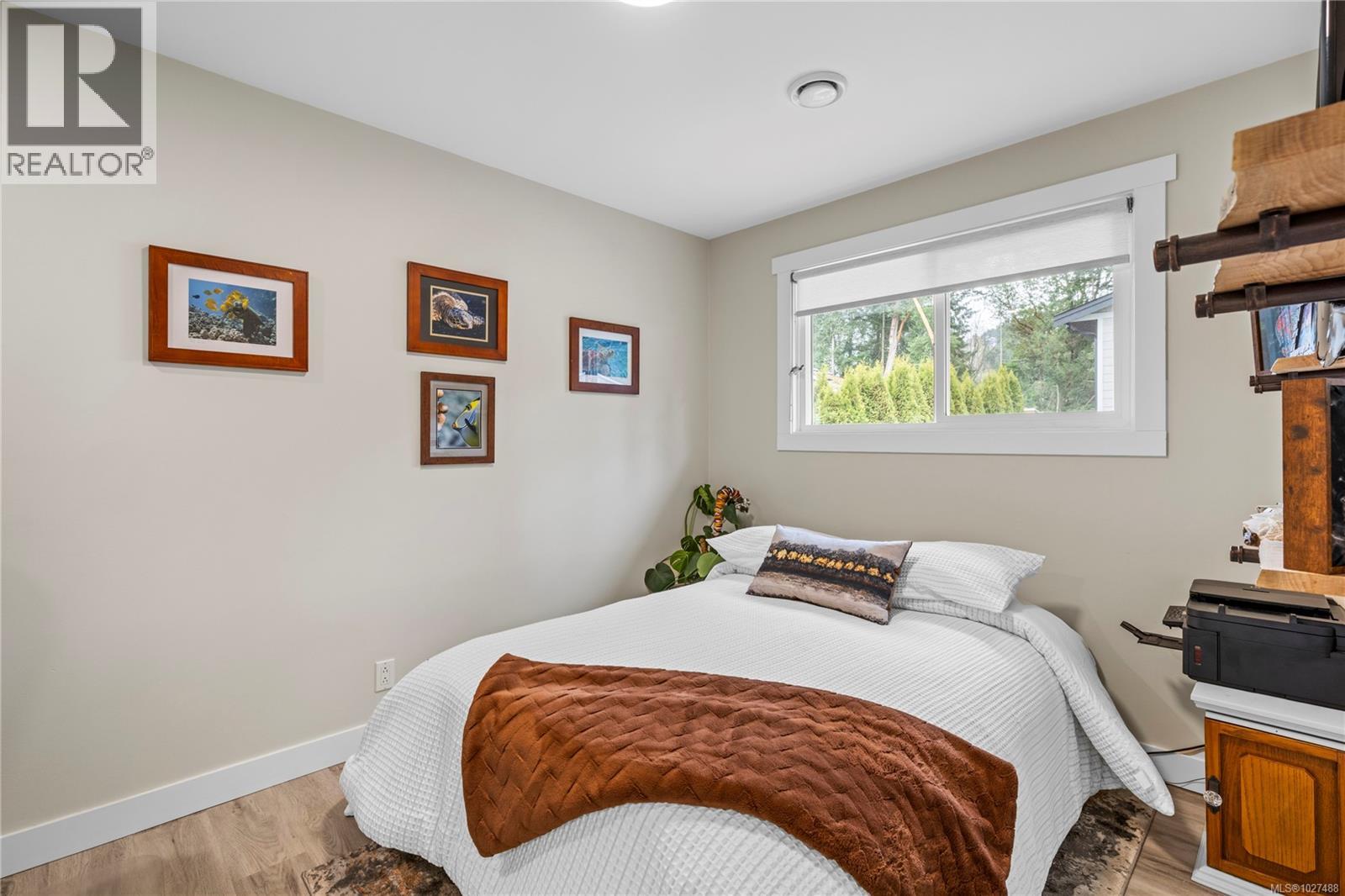 7455 Clark Cres, Lantzville