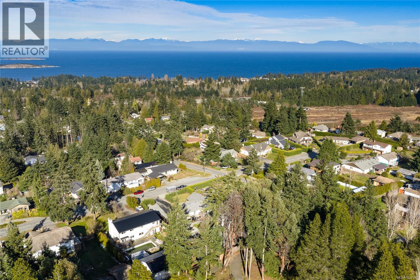 7455 Clark Cres, Lantzville