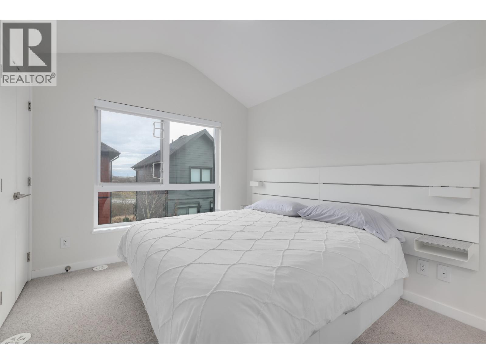 #150-4738 HEMLOCK Way, Tsawwassen