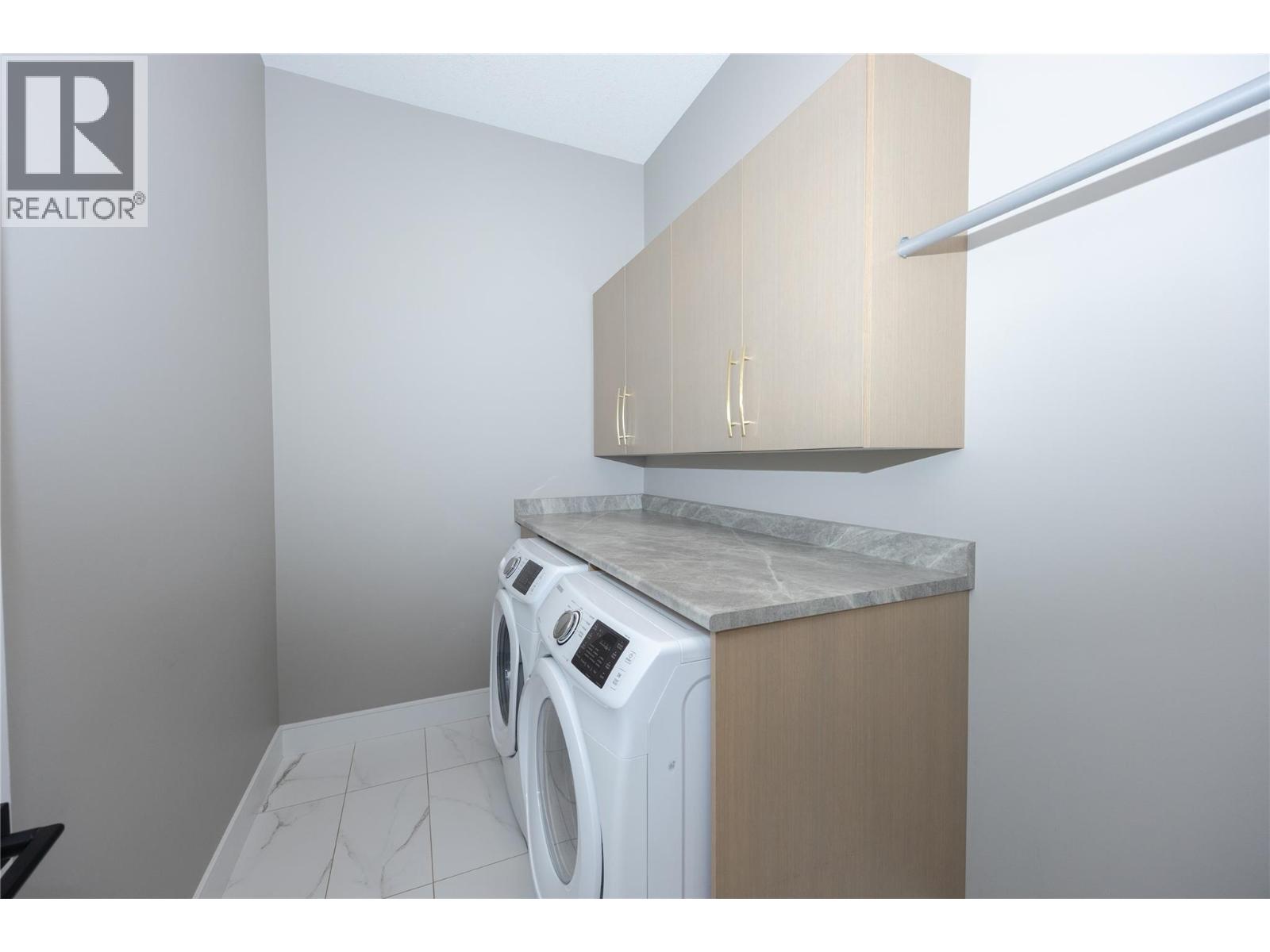 604 529 Truswell Road, Kelowna