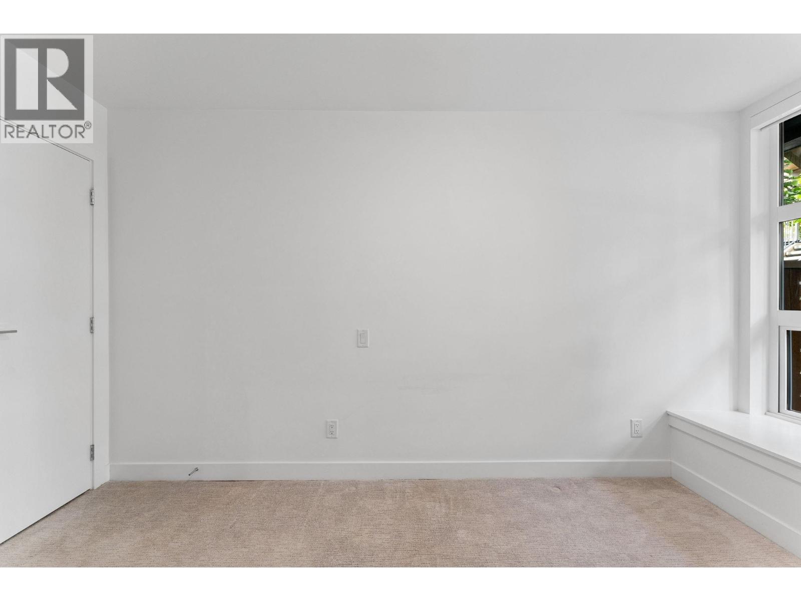 119 2060 CURLING ROAD, North Vancouver