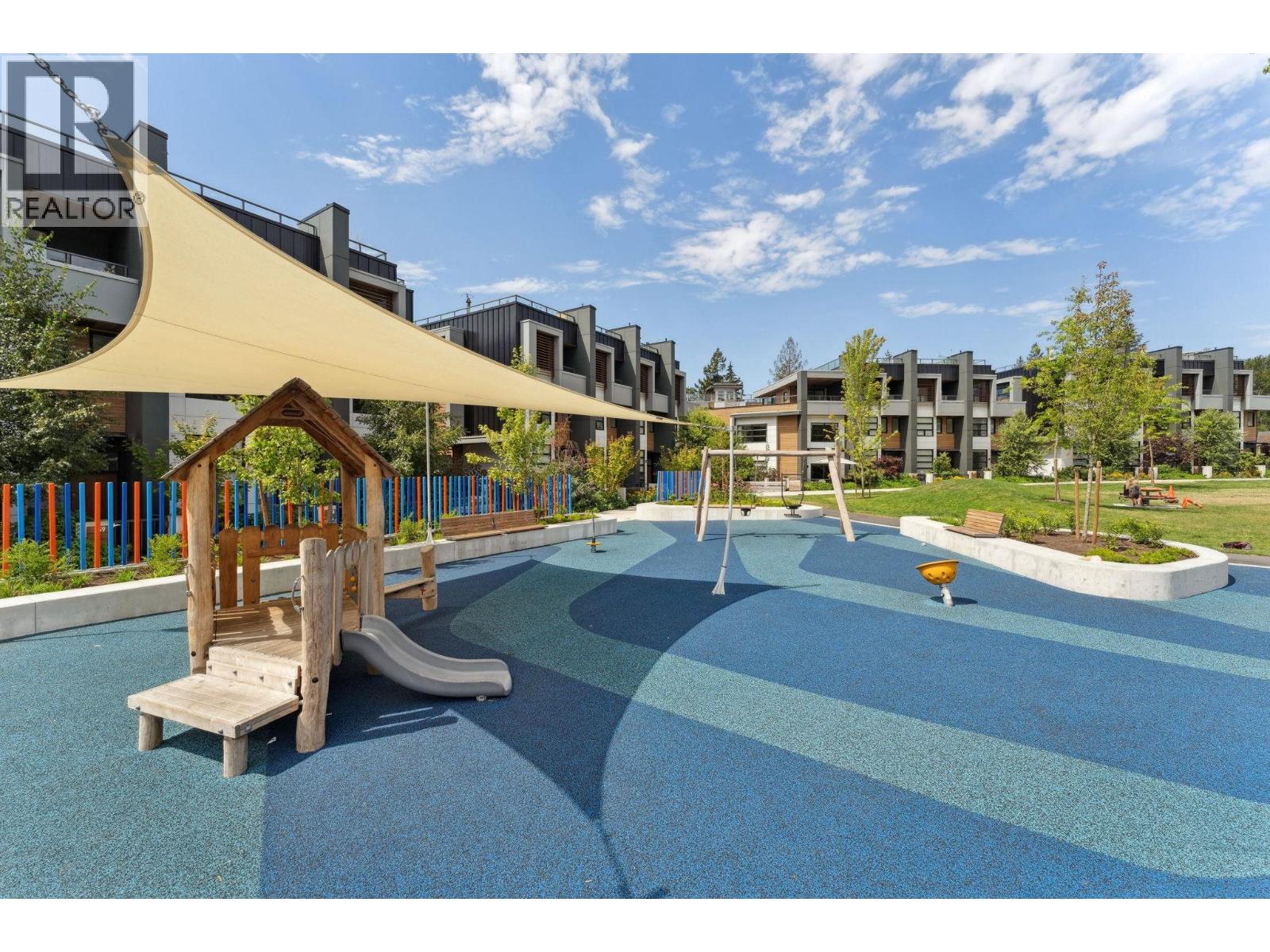 119 2060 CURLING ROAD, North Vancouver