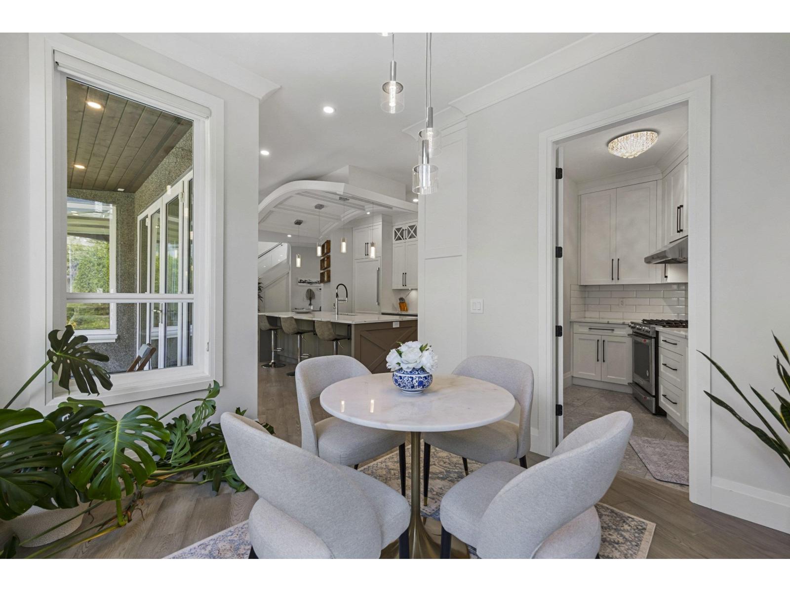 918 163 STREET, Surrey