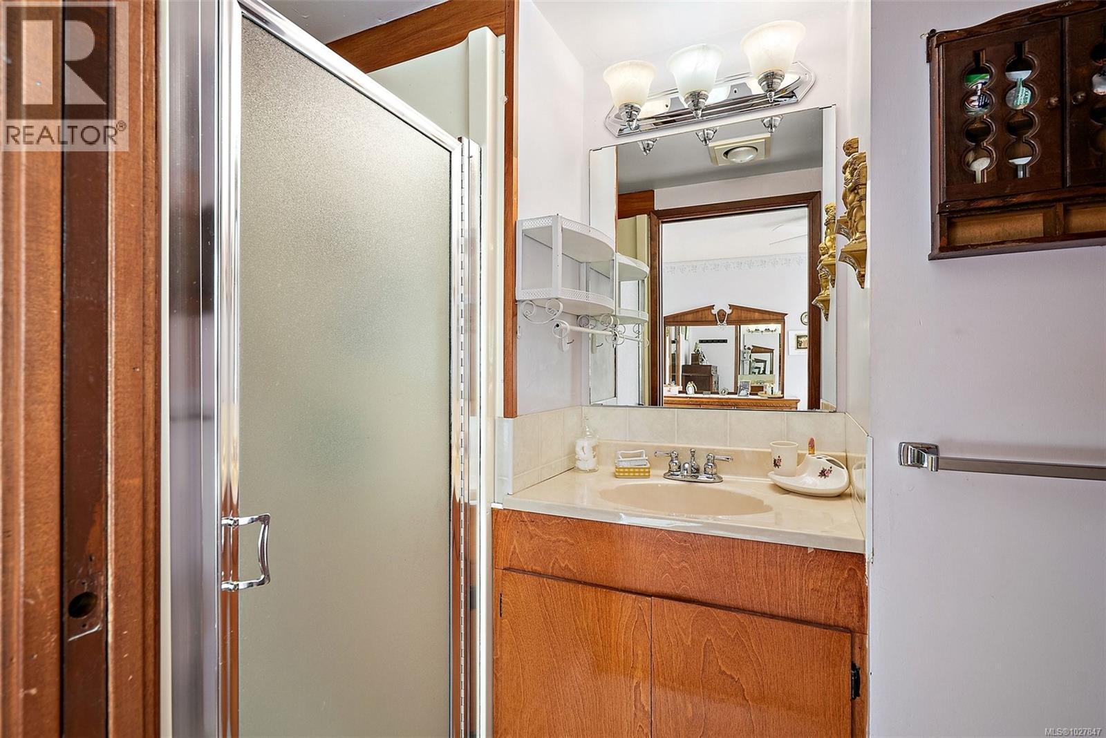 1175 Rolmar Cres, Cobble Hill