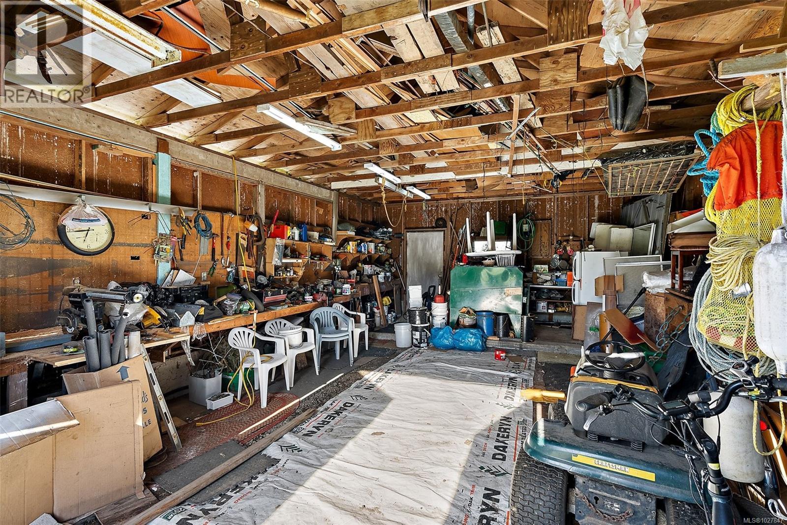 1175 Rolmar Cres, Cobble Hill