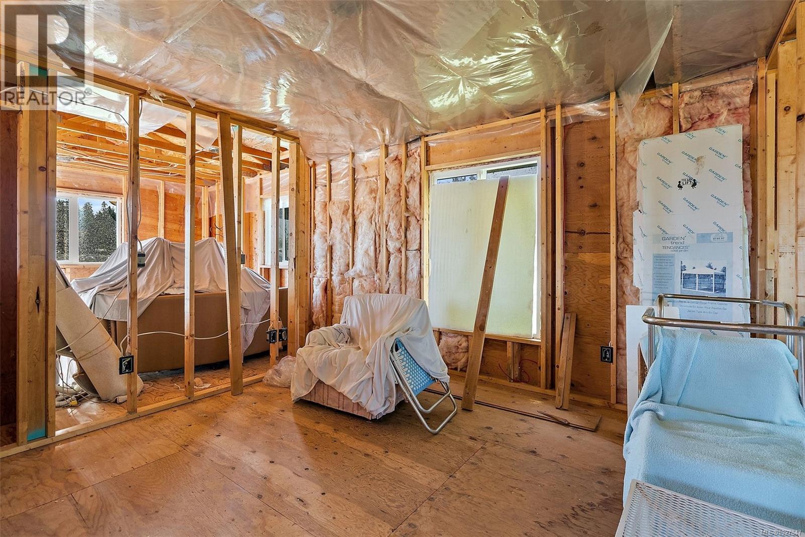 1175 Rolmar Cres, Cobble Hill