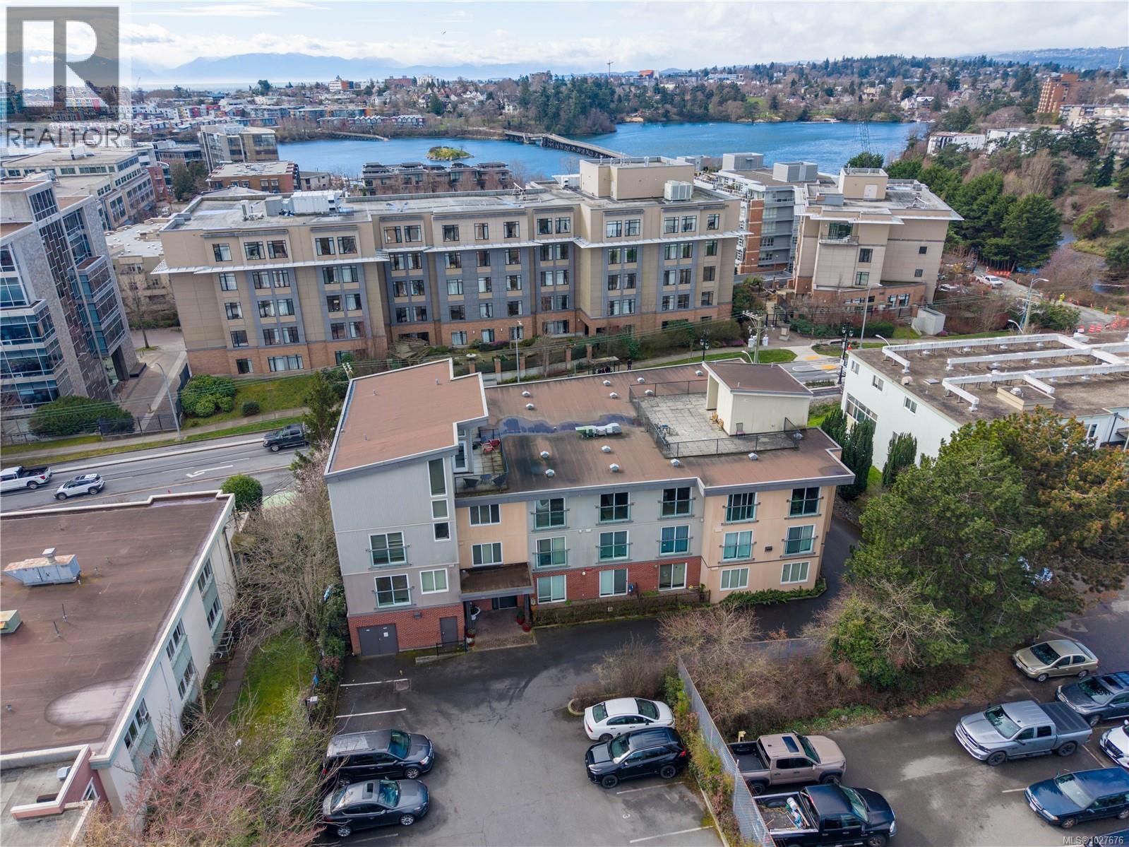 #407 356 Gorge Rd E - 15
