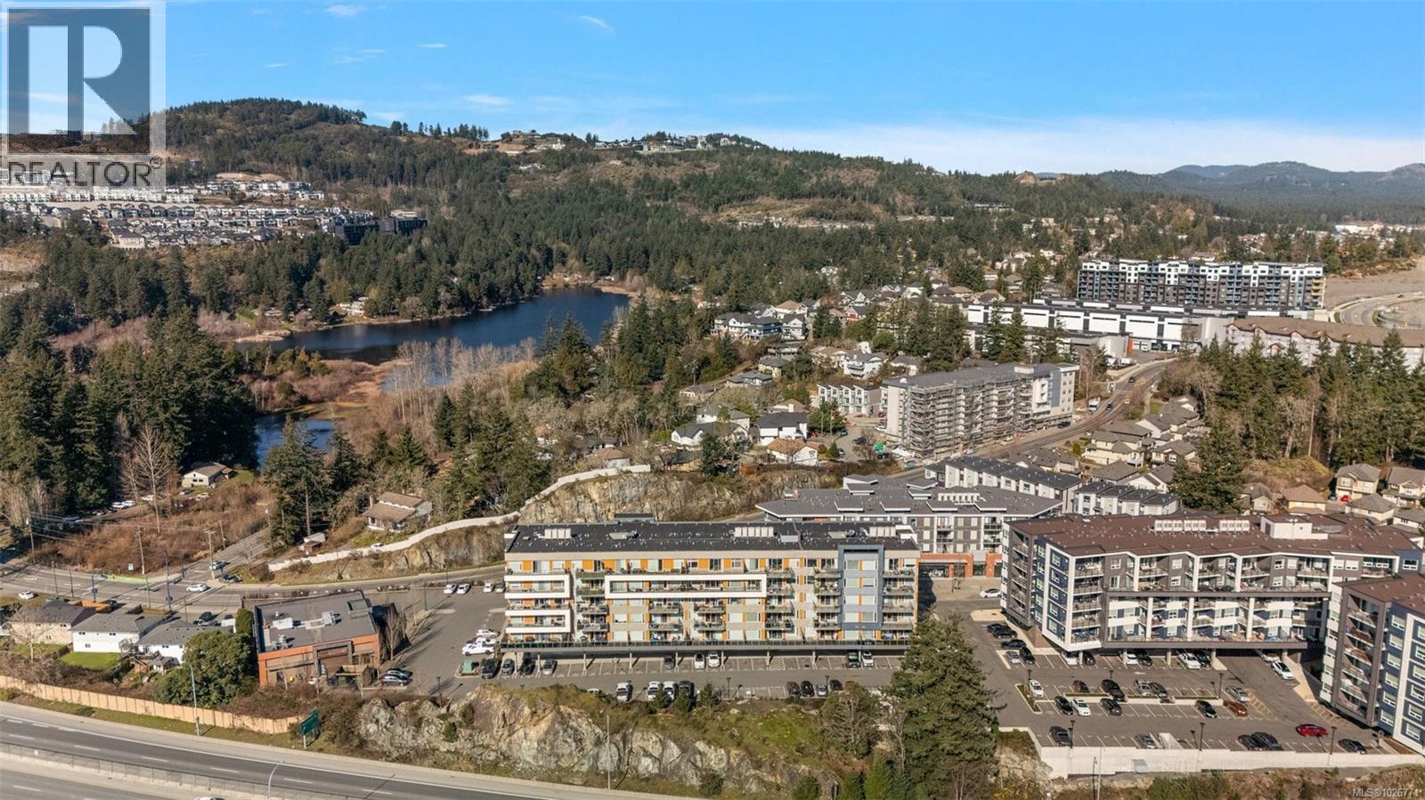 607 967 Whirlaway Crescent, Langford