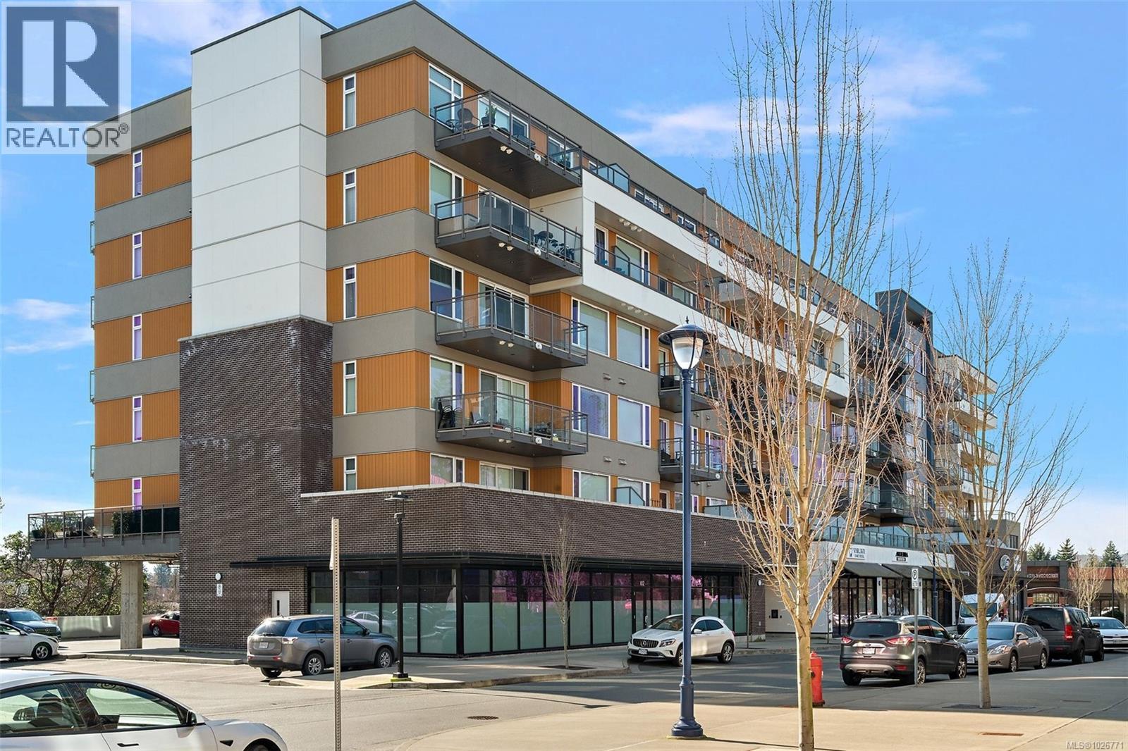 607 967 Whirlaway Crescent, Langford