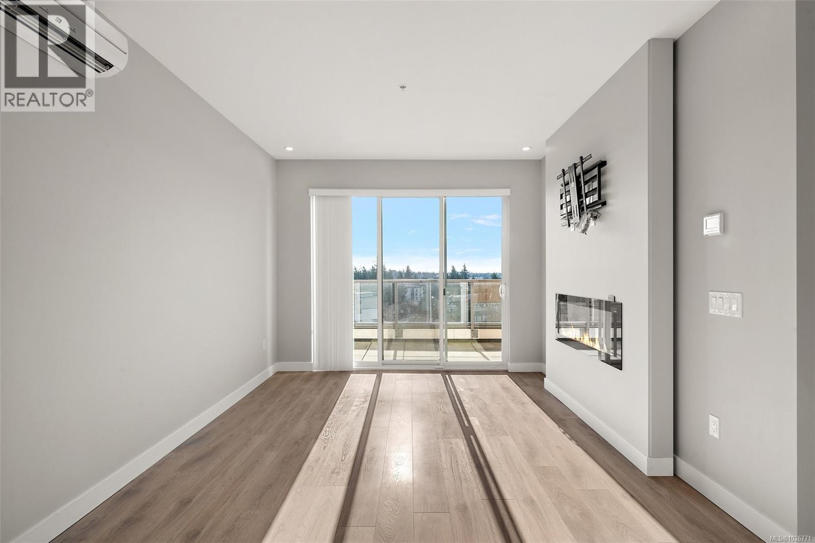 607 967 Whirlaway Crescent, Langford