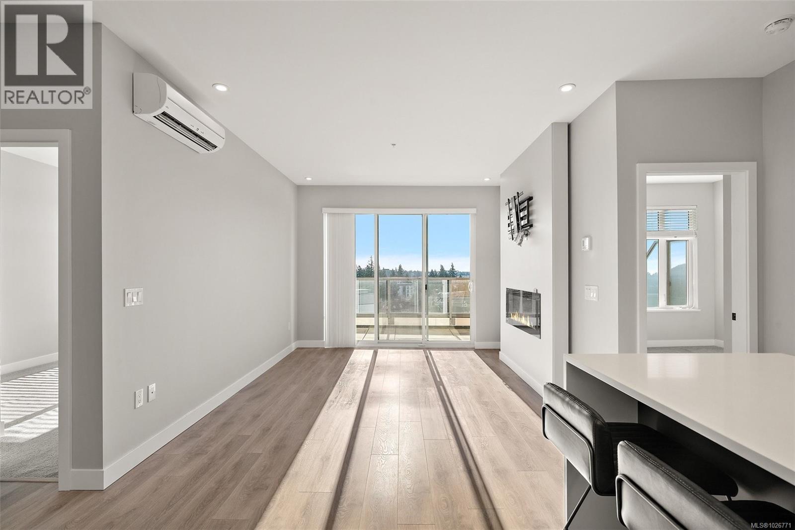 607 967 Whirlaway Crescent, Langford