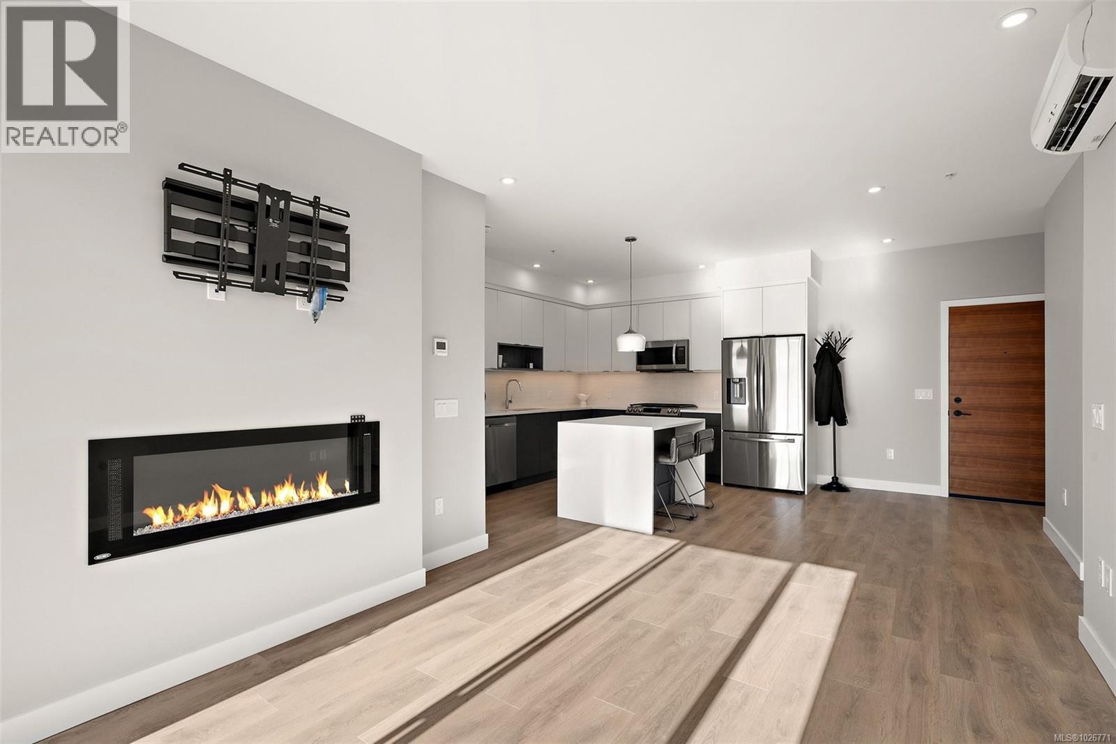 607 967 Whirlaway Crescent, Langford