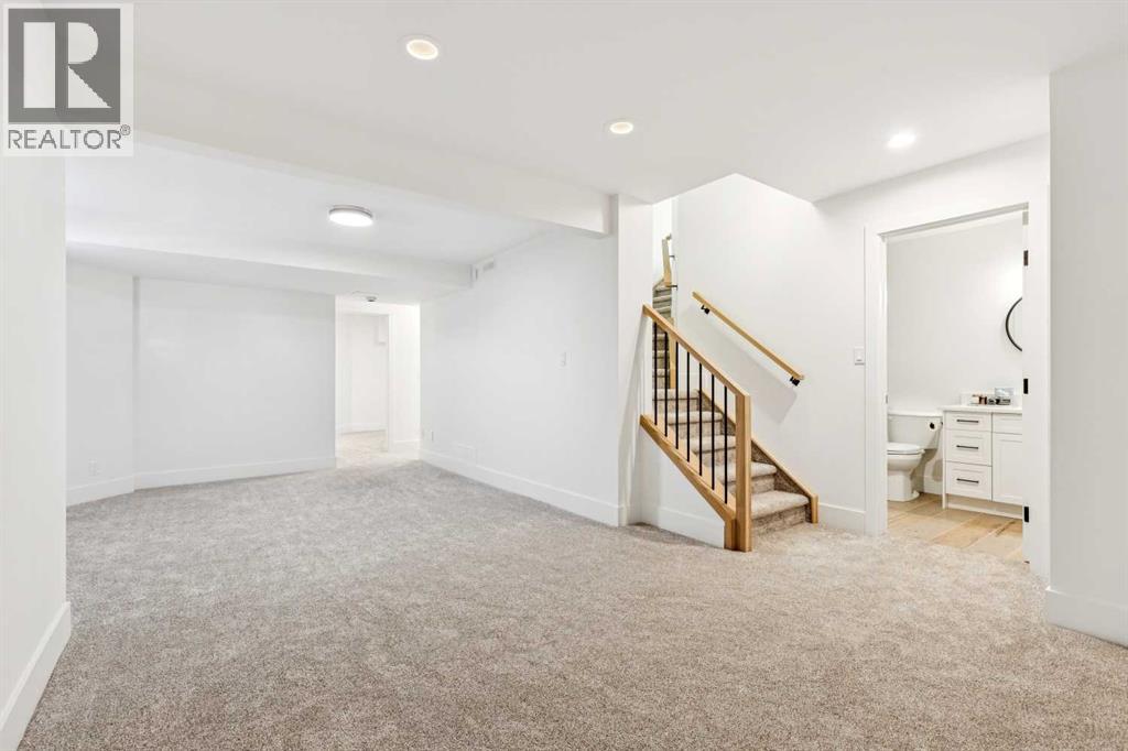 Single Family House for Sale in  Mckenzie Lake Point SE McKenzie Lake Calgary 