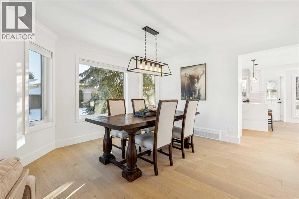 Single Family House for Sale in  Mckenzie Lake Point SE McKenzie Lake Calgary 