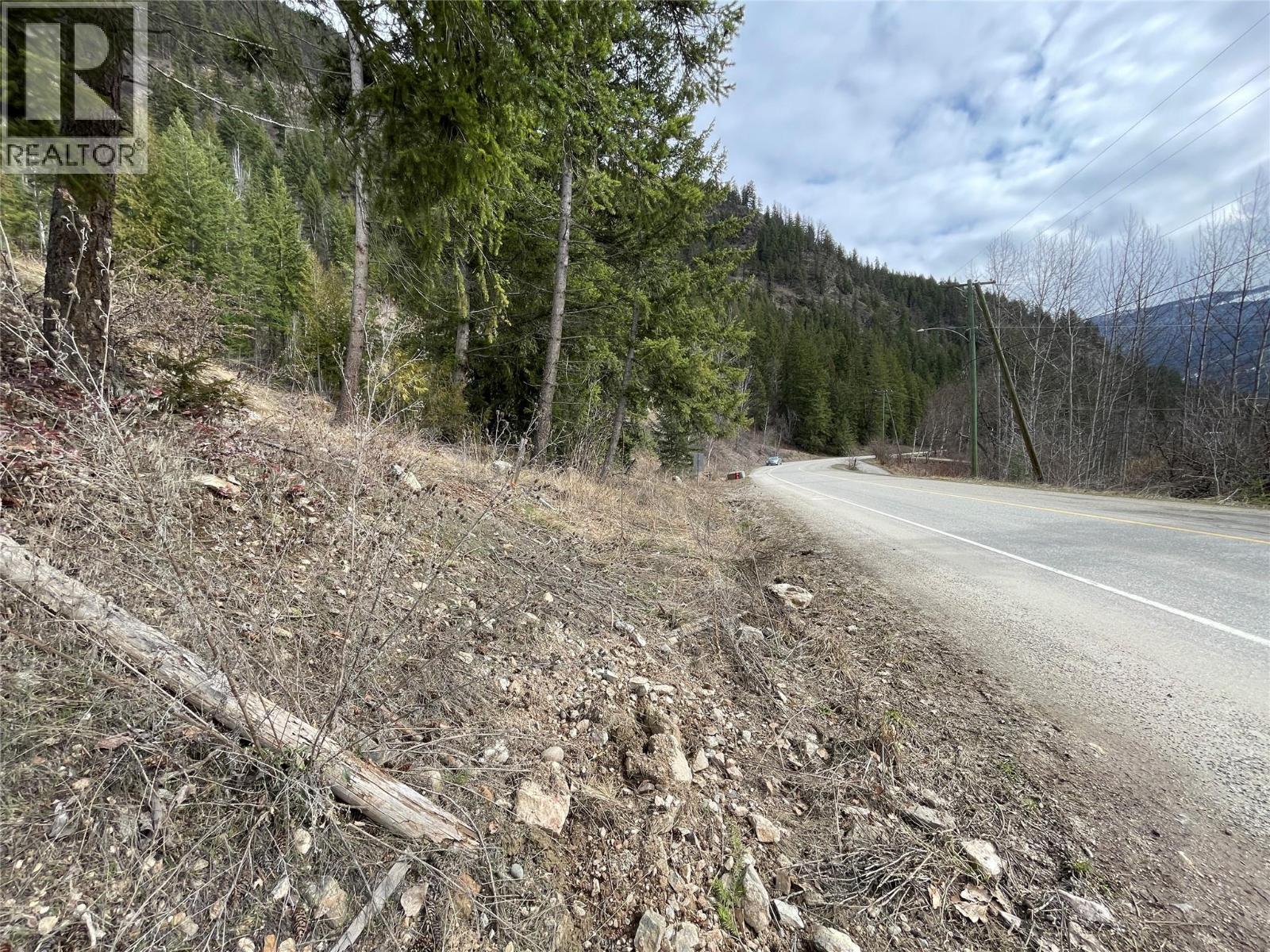  86 Old Town Road, Sicamous