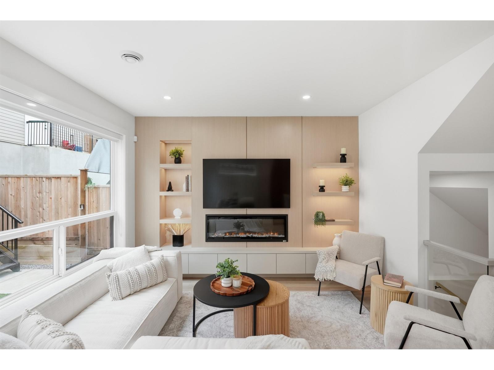 9312 EBOR Road, Delta