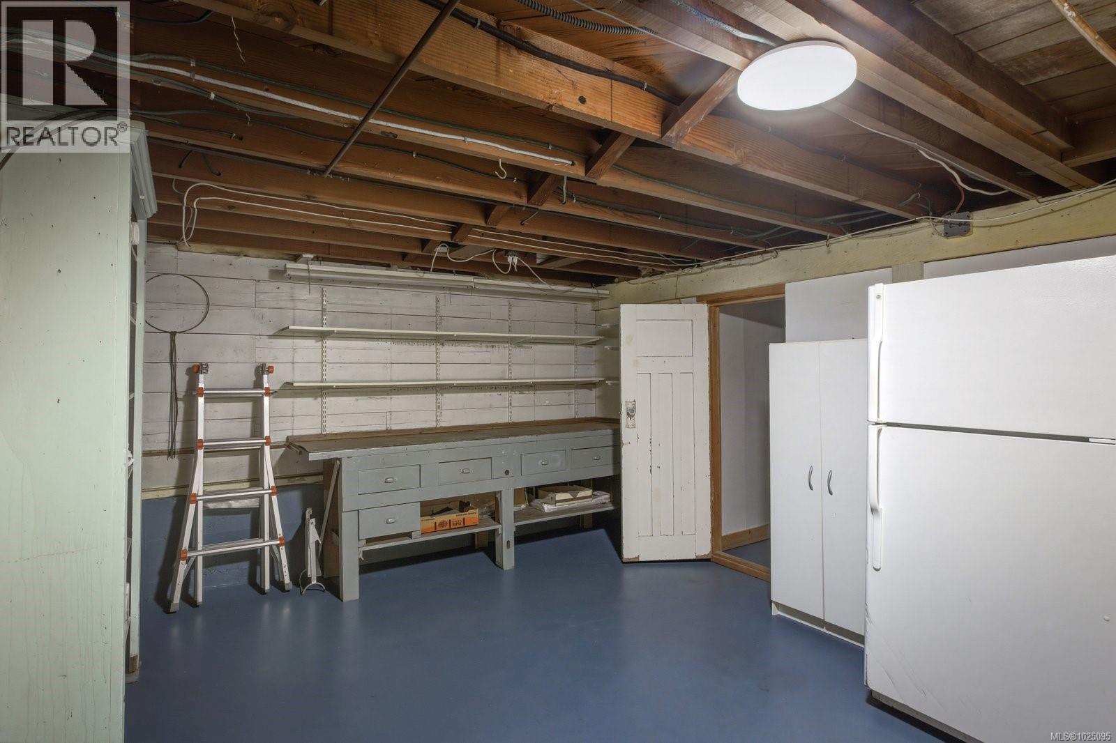 1175 St. Patrick St, Oak Bay