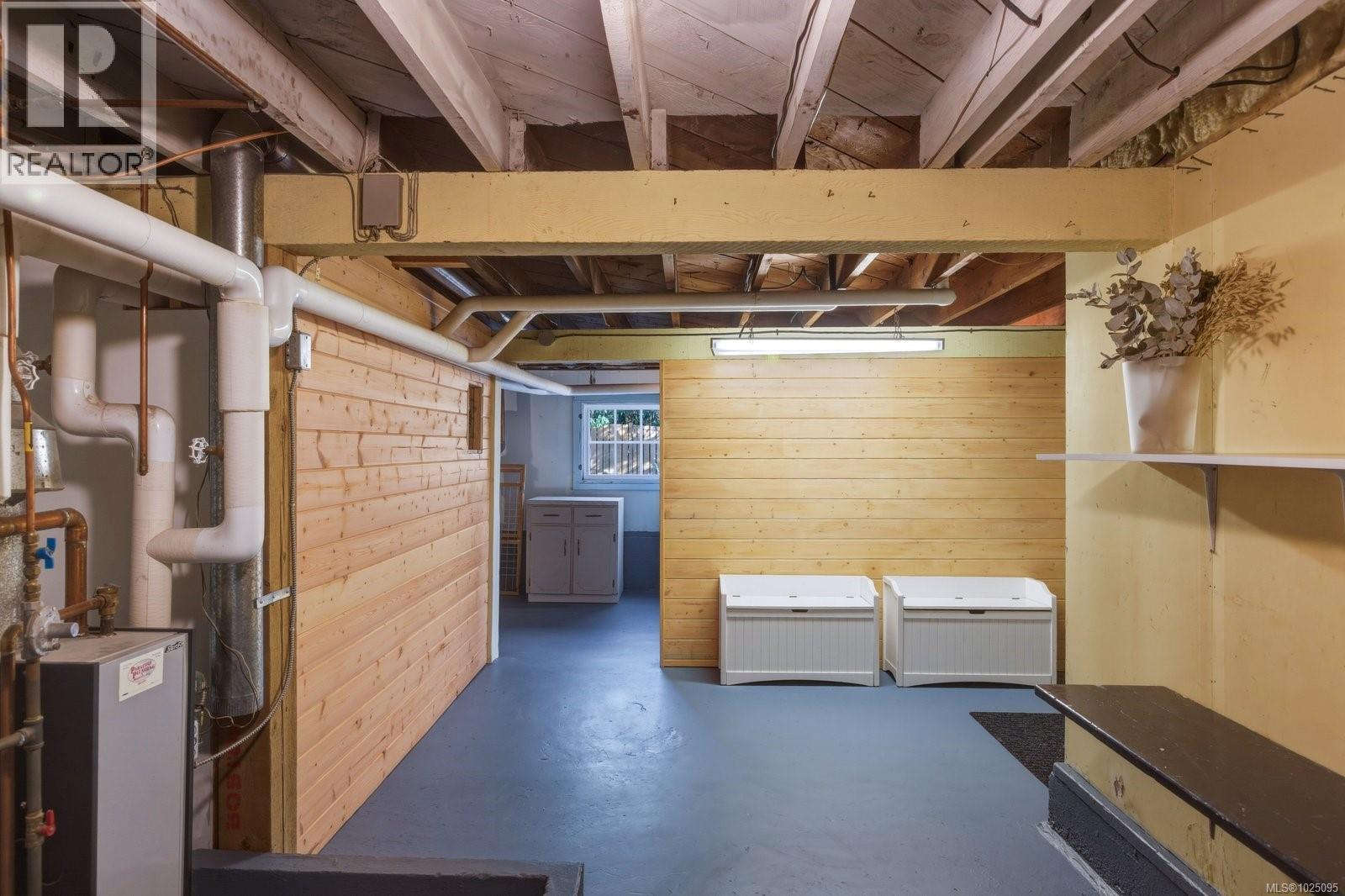 1175 St. Patrick St, Oak Bay