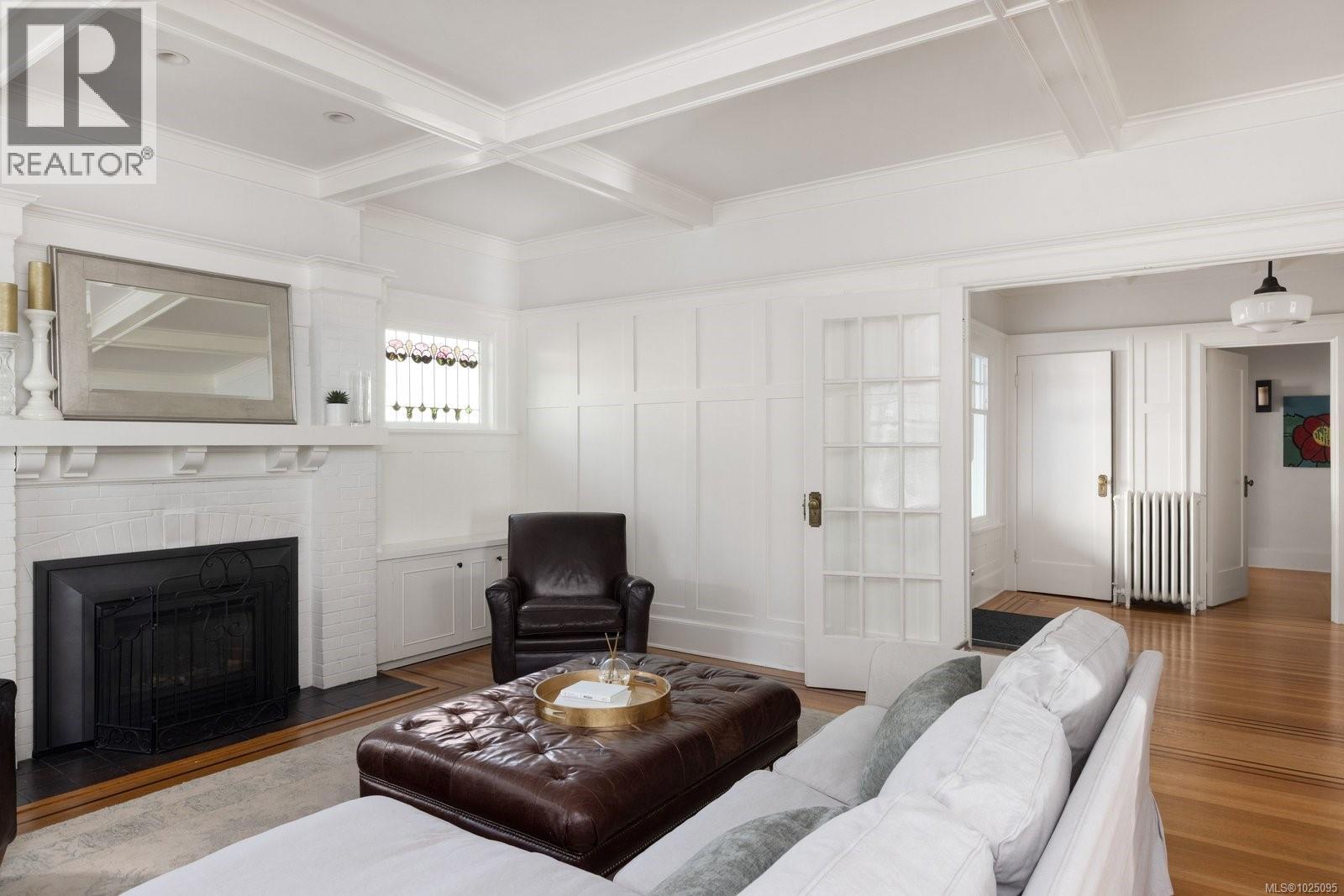 1175 St. Patrick St, Oak Bay