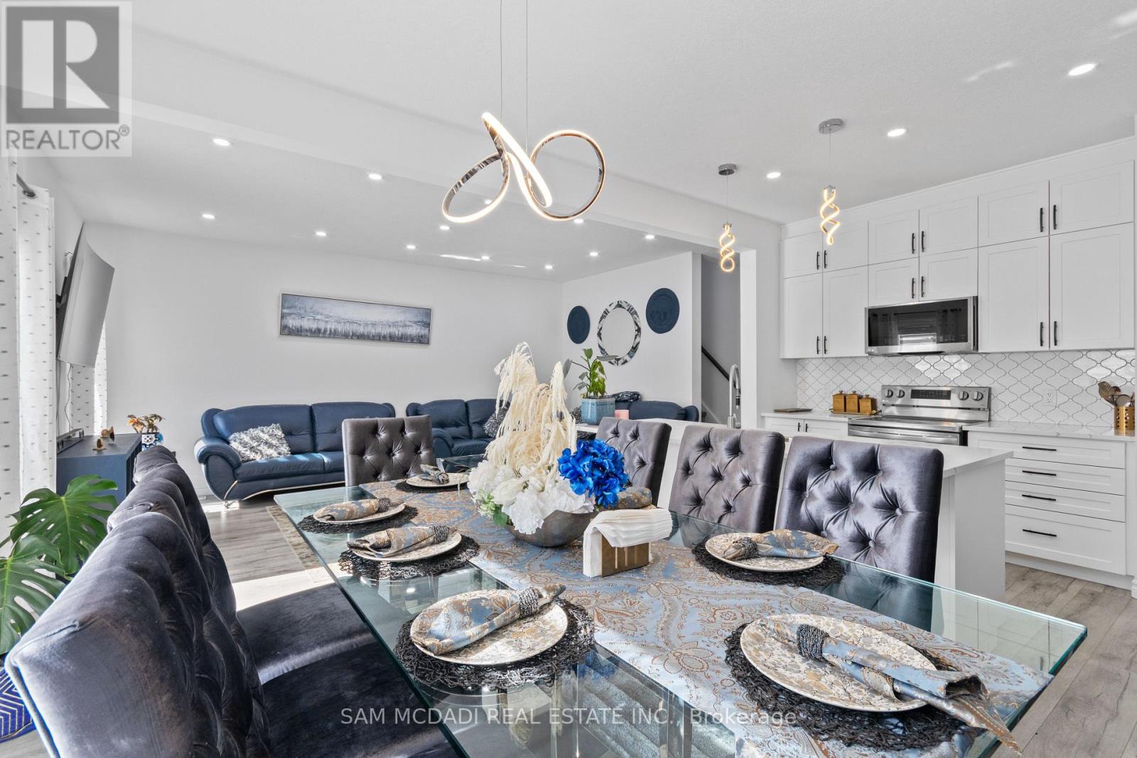 2743 ORIOLE DRIVE - 10