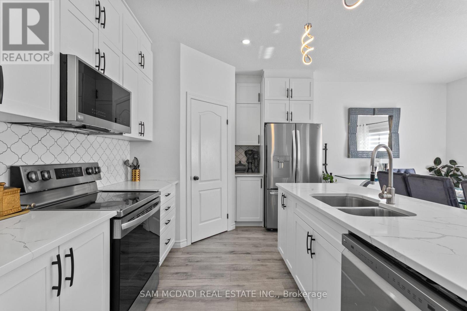 2743 ORIOLE DRIVE - 12