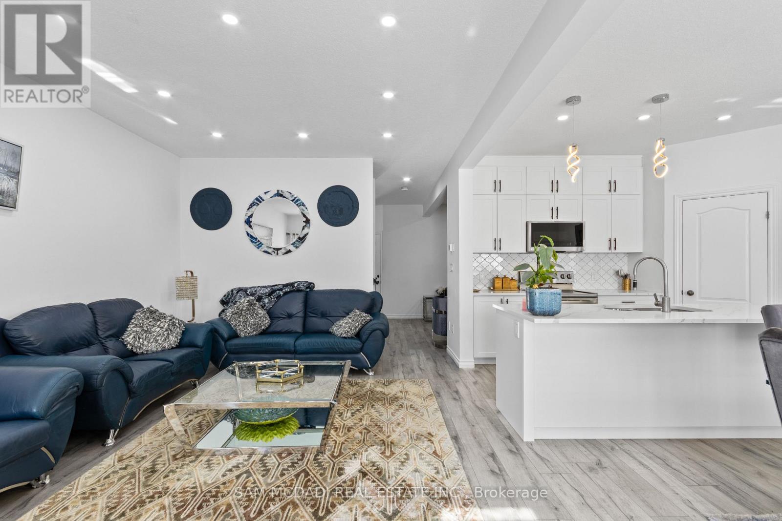 2743 ORIOLE DRIVE - 18