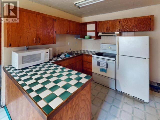 5162 SELLENTIN STREET - 4